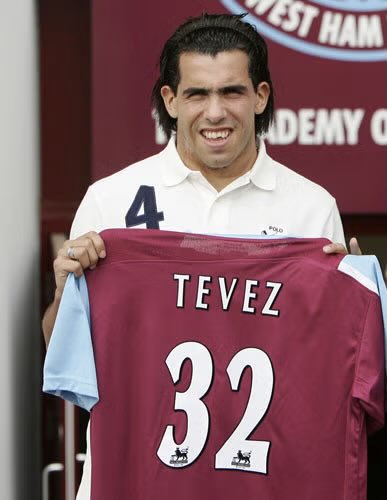 Keiber Lamadrid llega con 22 años al West Ham proveniente de Sudamérica, me hace recordar el traspaso de Tevez que llegó con la misma edad y después triunfó en Europa.

Quien dice que no se puede repetir la historia del argentino?