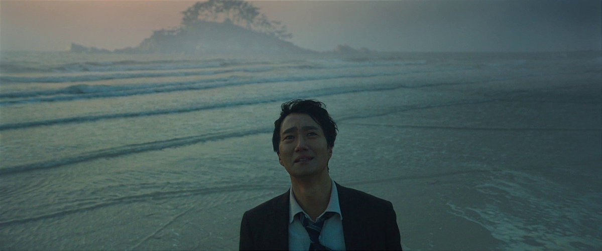PabloPlanovsky's tweet image. Ninguna nominación al Oscar para No Other Choice, que es mejor que varias de las películas nominadas este año.
Park Chan-wook es uno de los mejores cineastas que hay, pero nunca una película suya fue nominada al Oscar. Una vergüenza.