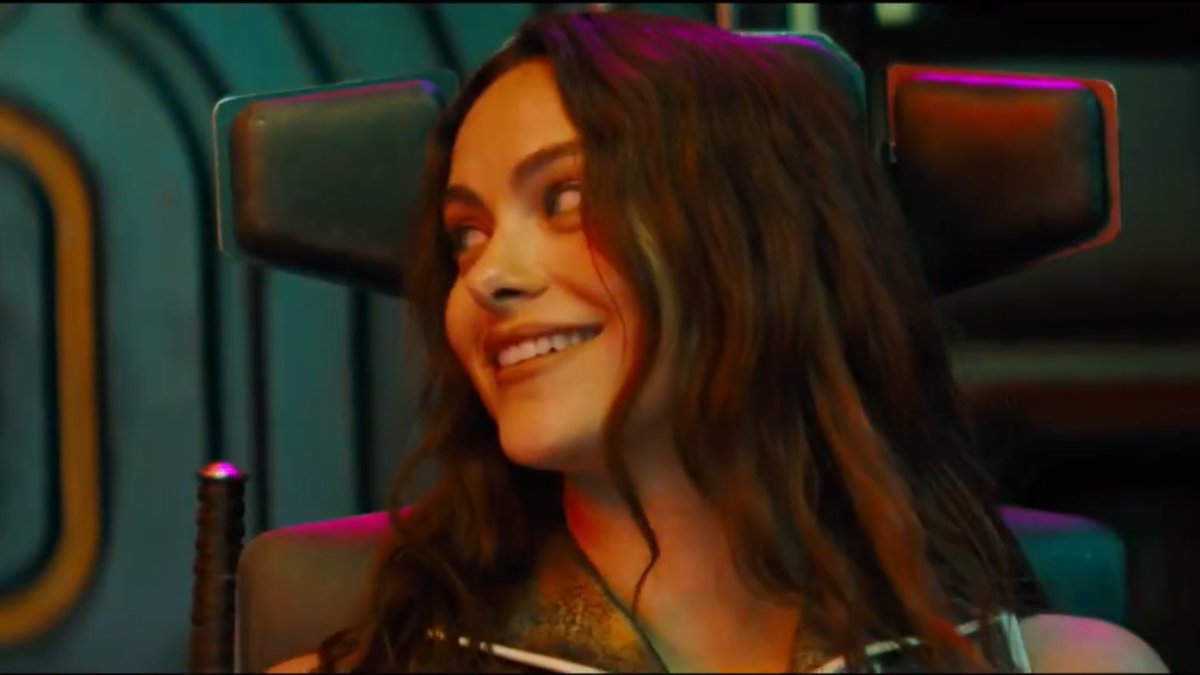 victoiapedretti's tweet image. hello wife