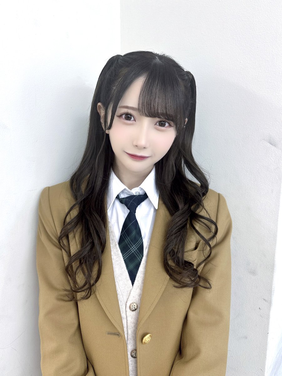 ゆ*︎様 谷崎早耶 直筆サイン、コメ入り生写真 初恋カムバック