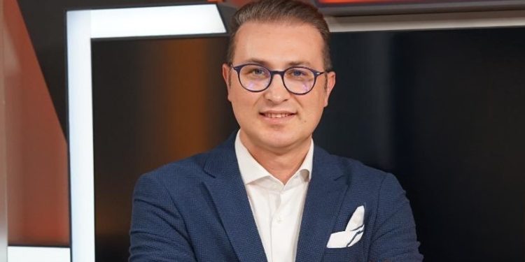 OTC__News's tweet image. Tuncay TAŞKIN yazdı:

Agentic Dönüşüm: Sağlık Sektöründe Otonom Geleceğin Ayak Sesleri

otcnews.com.tr/agentic-donusu…
@TuncayTaskin