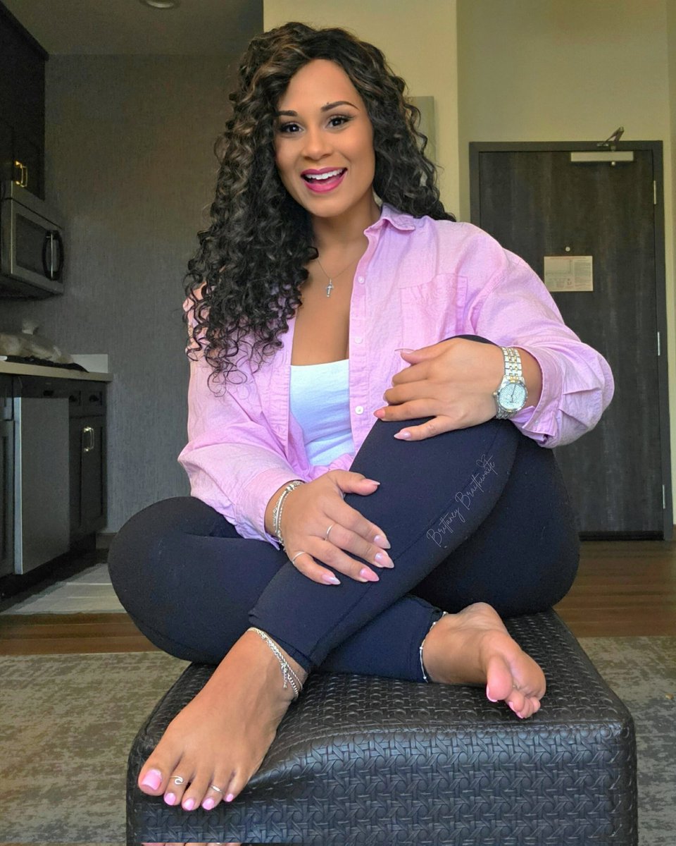 Is anyone else mentally clocked out already?🫠