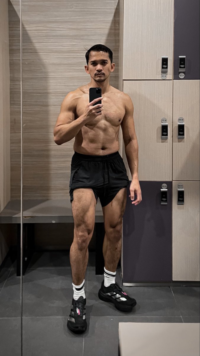 nicezam 🇲🇾 tweet media