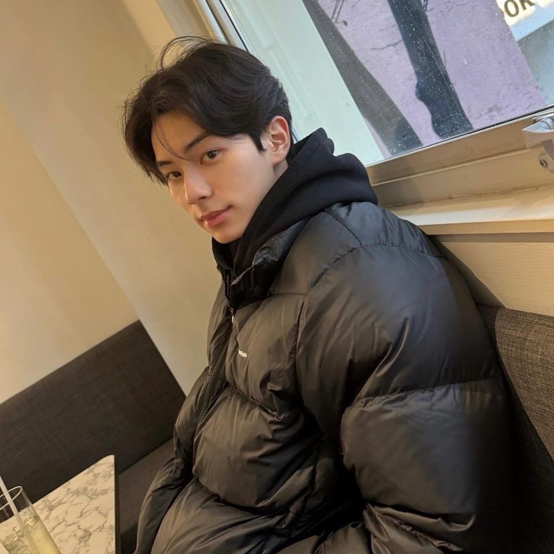 hellokiming's tweet photo. #NewProfilePic https://t.co/dJ1DVzDfIt