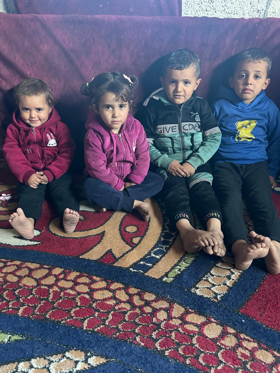 MohsenHamad0's tweet photo. https://t.co/8906kXPkyl
We are suffering greatly. My children are ill because of the severe cold ❄️🤒
They need medical treatment and warm clothes to protect them from the harsh winter 🧥🧣
Their small bodies cannot endure this cold 💔
Please, you are our only hope after God 🙏🤍
Any help, even a small one, can save my children 🌱
@ireallyhateyou @goldenintifada @ScottishCommie @9mm_Scorpion  @CarrieCnh12 @eclairification @buffetbreaker @EPM106  @theafroaussie @keepaustinnasty @oliveegirl @MetaReflexive @Sain4847 @nauticaldub @eyuplovely  @PixieOfDeath @transjewtalian @staticbluebat @mojomojo333 @MothTongue_ @MissPavIichenko @DaveNumber7  @les_politiques @tnega74 @SanaSaeed @NotTheStarlord @notinasituation @snackvampire @inceptstellar @EisakuOtomo @erdtrees @Amy08777070 @meralhece @PetreRaleigh @KurosCharney