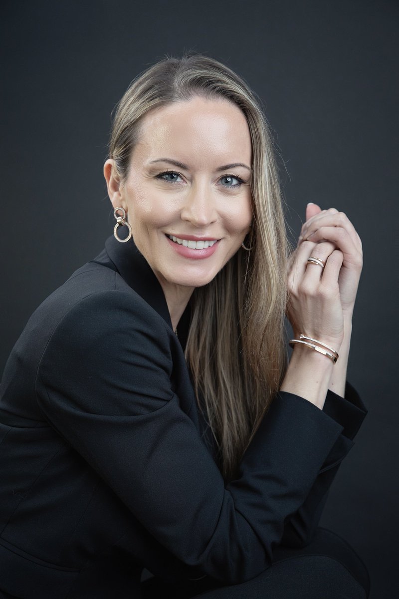 SentiBernabeu's tweet image. Admítelo: el exceso de perfección digital ya huele a Inteligencia Artificial.

Mi nueva tribuna en @Forbes_es sobre el patrimonio de la veracidad: 
forbes.es/opinion/861281…