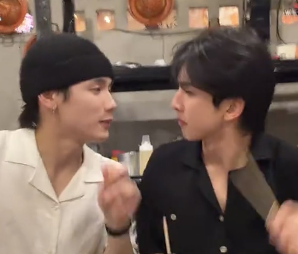 waveyyce's tweet image. I missed them 😭😭😭😭😭😭😭😭