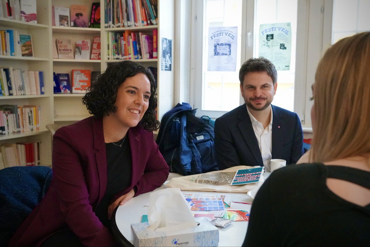 FlorianKobryn's tweet image. Soutien au planning familial 67, qui a encore subi une attaque anti-avortement vendredi dernier. 

Avec @ManonAubryFr, nous les avons rencontrés aujourd’hui pour leur dire haut et fort : les réactionnaires nous trouveront toujours sur leur chemin !🔥