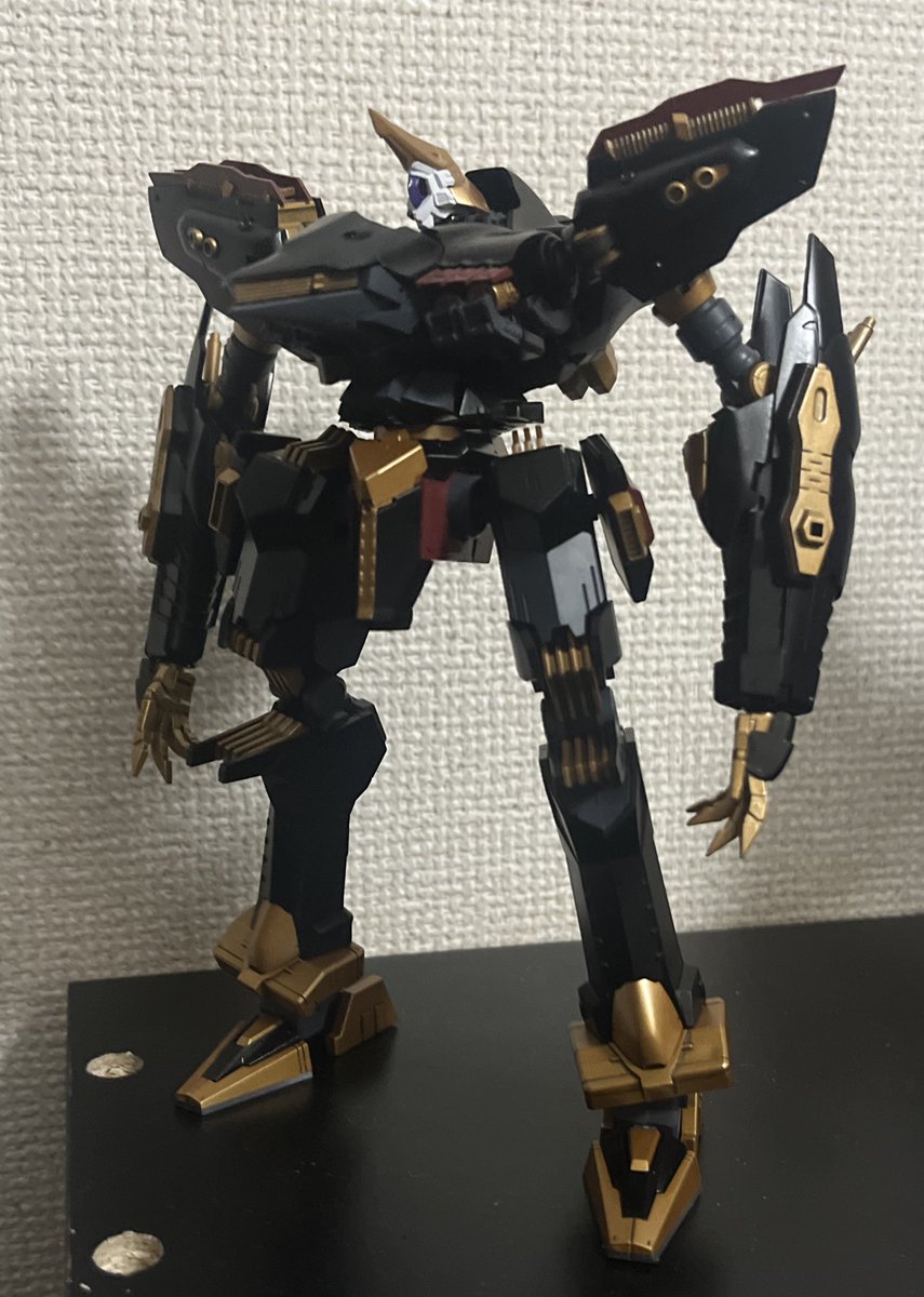 KAEN_NEXUS's tweet image. #魅力のある黒を見せてください見た人全員強制
蜃気楼です
このカラーリングに絶対守護領域（プライマルアーマー）、間違いないあれはゼロです

コアはライールでも良かった気がするな…❓
武装はまた追々ね…