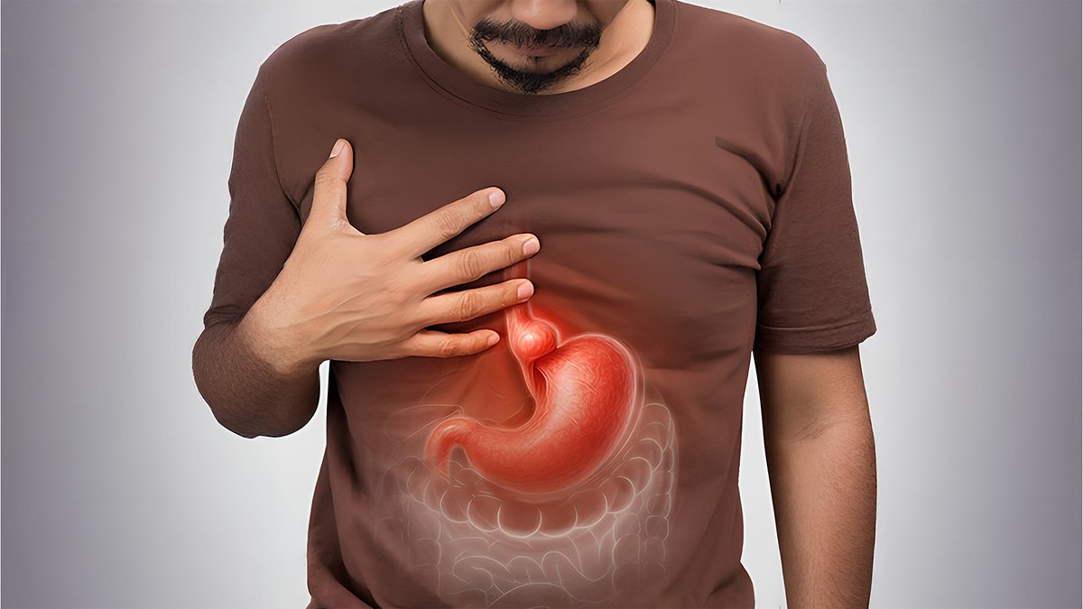 Cómo los hábitos diarios influyen en la evolución de la #herniahiatal revistareportemedico.com/como-los-habit…
siguen la dieta, toman su tratamiento y aun así continúan con reflujo, ardor en el pecho. Cuando esto ocurre, la causa no siempre está en lo que comes, sino en cómo vives tu día a día