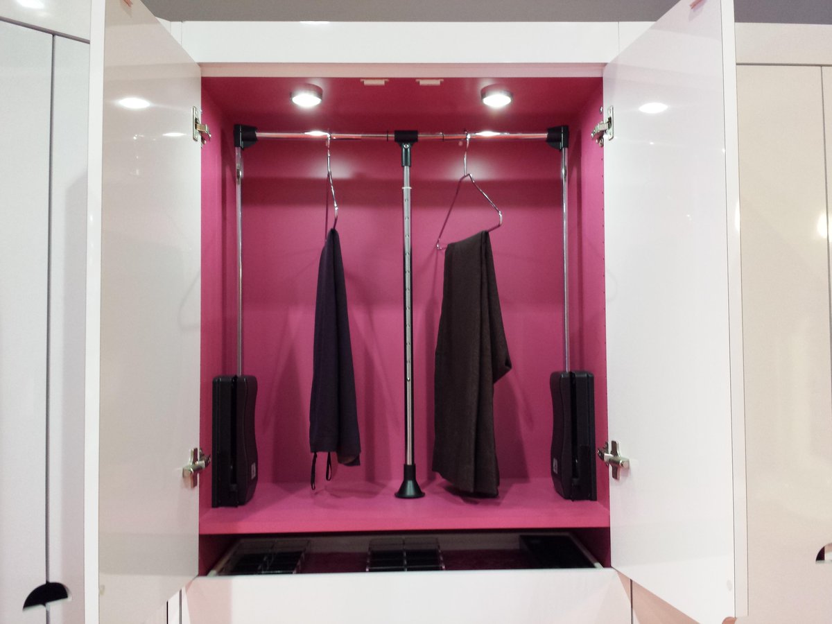 Rev-A-Shelf tweet media