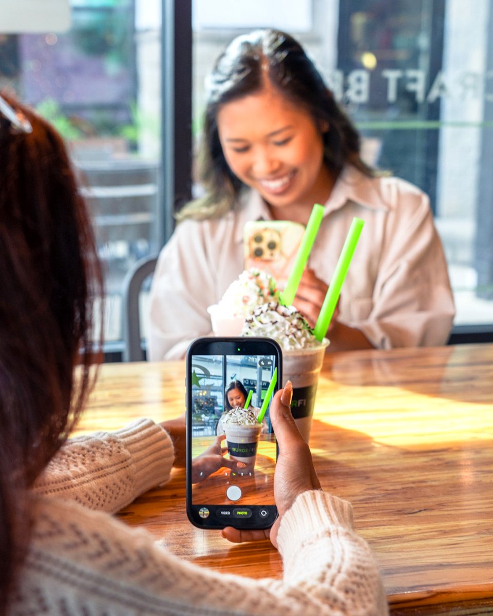 BurgerFi tweet media