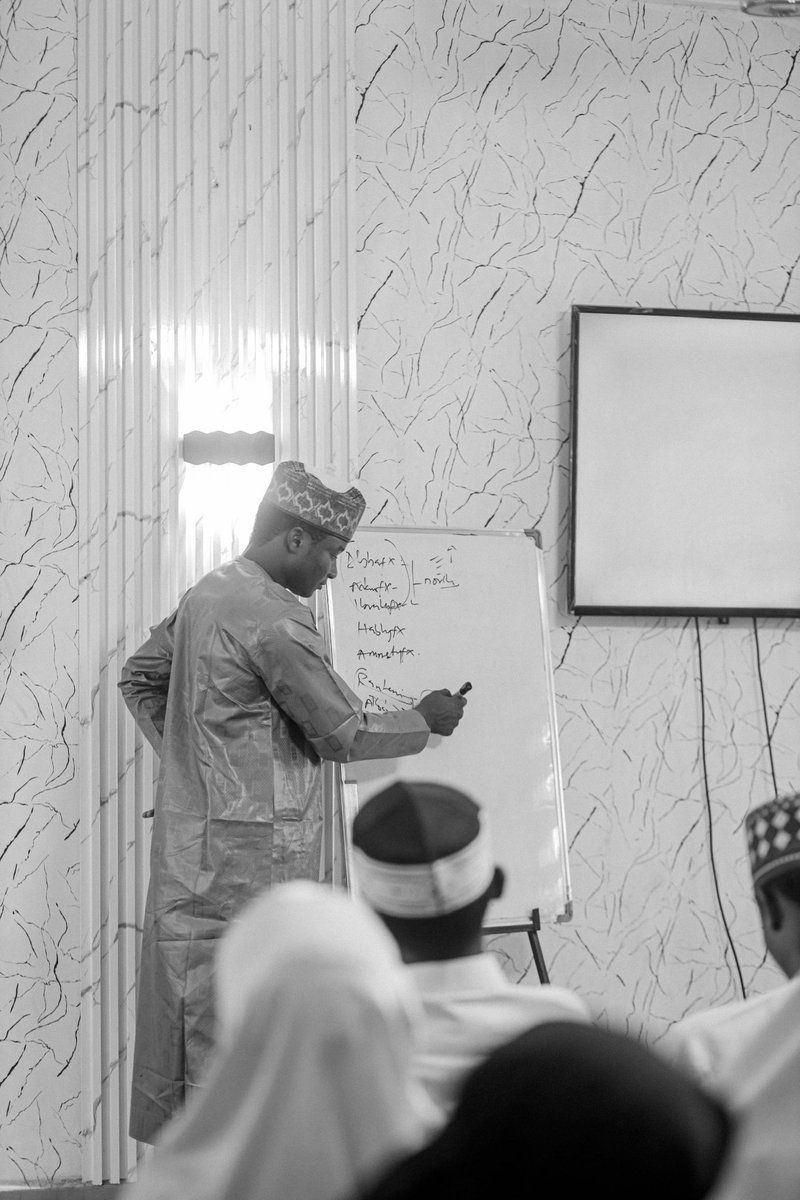 AmnestyFx tweet media