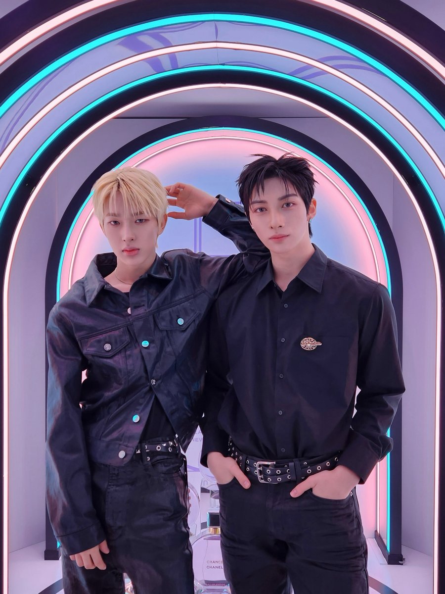 NEXZ_official's tweet image. CHANCE POPUP EVENT IN OMOTESANDO

夢みたいな香りに包まれた、素敵な空間をありがとうございました✨

#NEXZ #TOMOYA #YU
#チャンスオースプランディド #ChanceEauSplendide
#CHANELFragrance #シャネルフレグランス
#TakeYourCHANCE