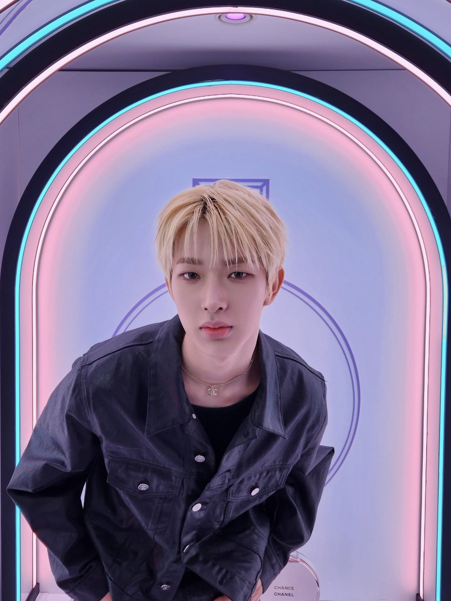 NEXZ_official's tweet image. CHANCE POPUP EVENT IN OMOTESANDO

夢みたいな香りに包まれた、素敵な空間をありがとうございました✨

#NEXZ #TOMOYA #YU
#チャンスオースプランディド #ChanceEauSplendide
#CHANELFragrance #シャネルフレグランス
#TakeYourCHANCE