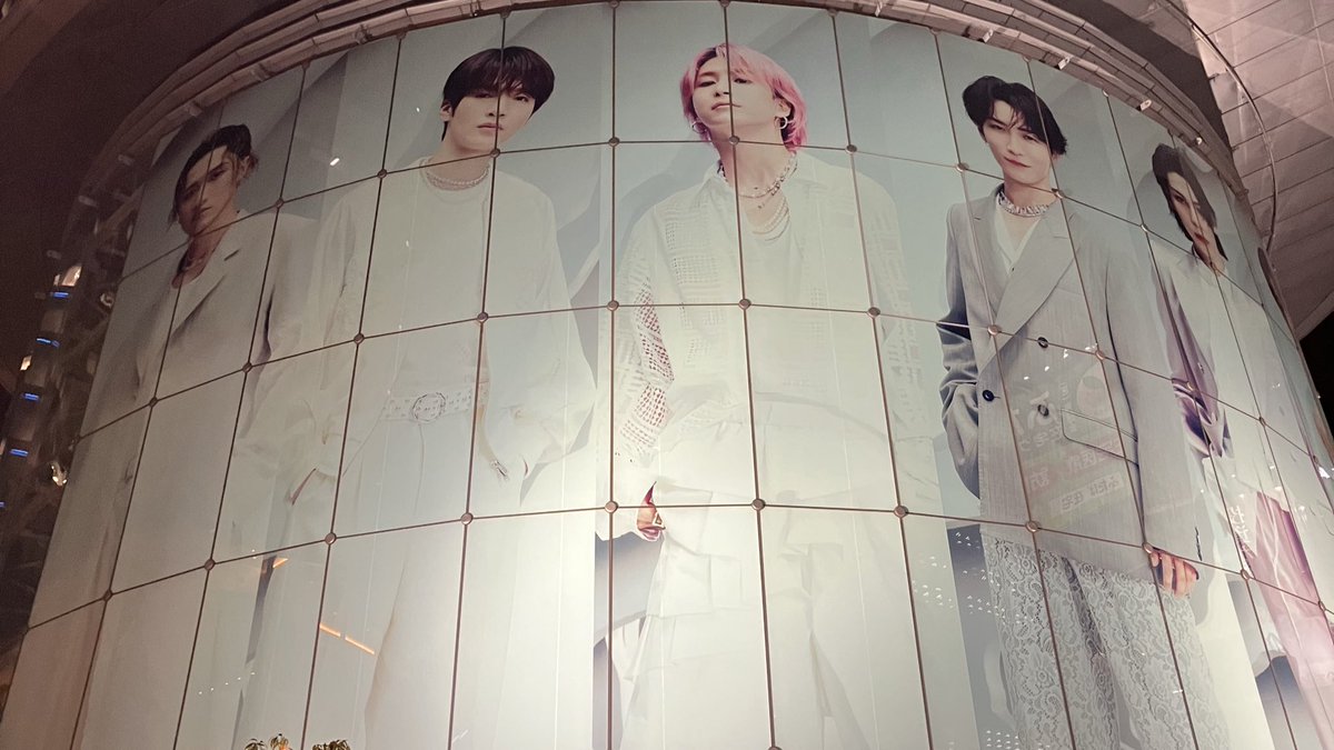 SnowMan、6周年おめでとうございます！
POP-UP(外)(夜)に行ってきた💓