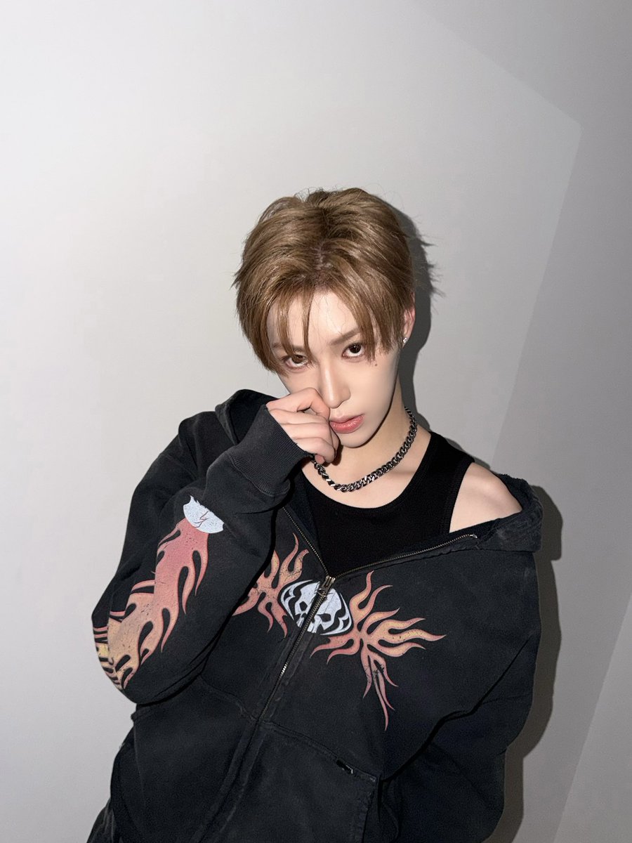 Good night❤️‍🩹

#ALPHADRIVEONE #ALD1
#알파드라이브원
#ARNO #아르노