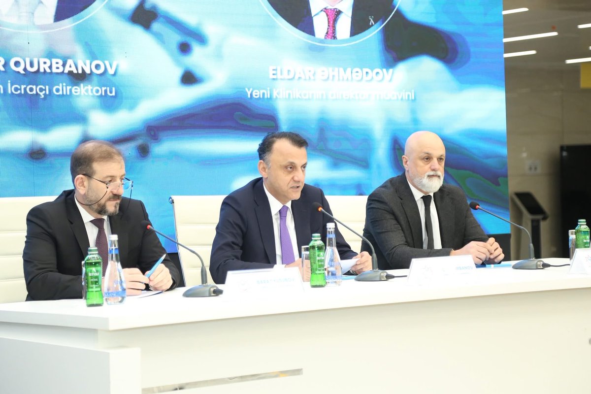 YKlinika's tweet photo. Yeni Klinikada robotik cərrahi xidmətlərin icrasına başlanılıb. 

Ətraflı: https://t.co/HJjmzxcb9G https://t.co/ftBEArYaDQ