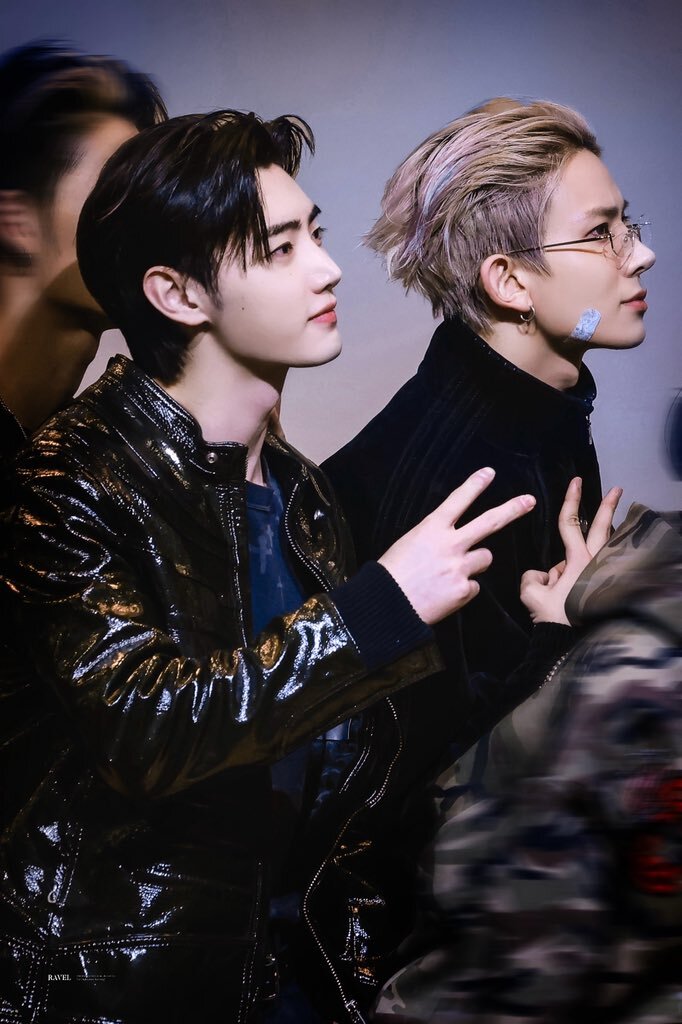 enginafess's tweet image. -en gege china banget mereka berdua