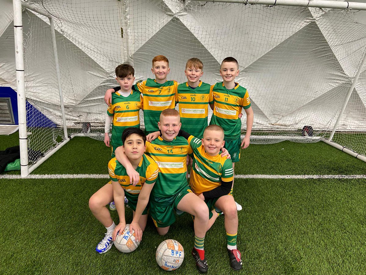 Bunscoil Phobal Feirste tweet media