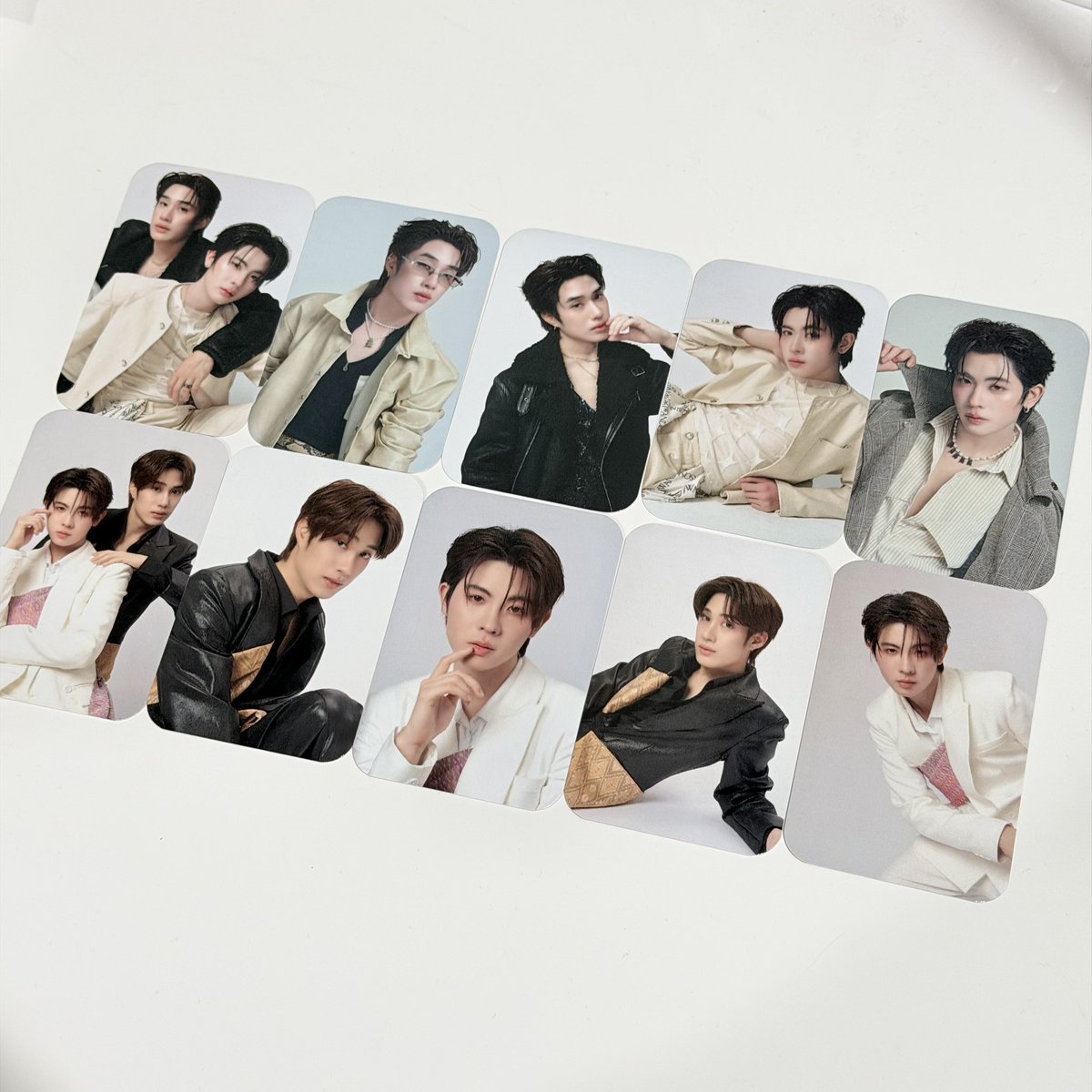 แจกการ์ดหน้าคอนเติ้ลเฟิร์สวัน 1 คน 10 ใบคับ สุ่มจากรีทวิตคับ 🫶🏻

#เติ้ลเฟิรส์วัน #TleFirstone