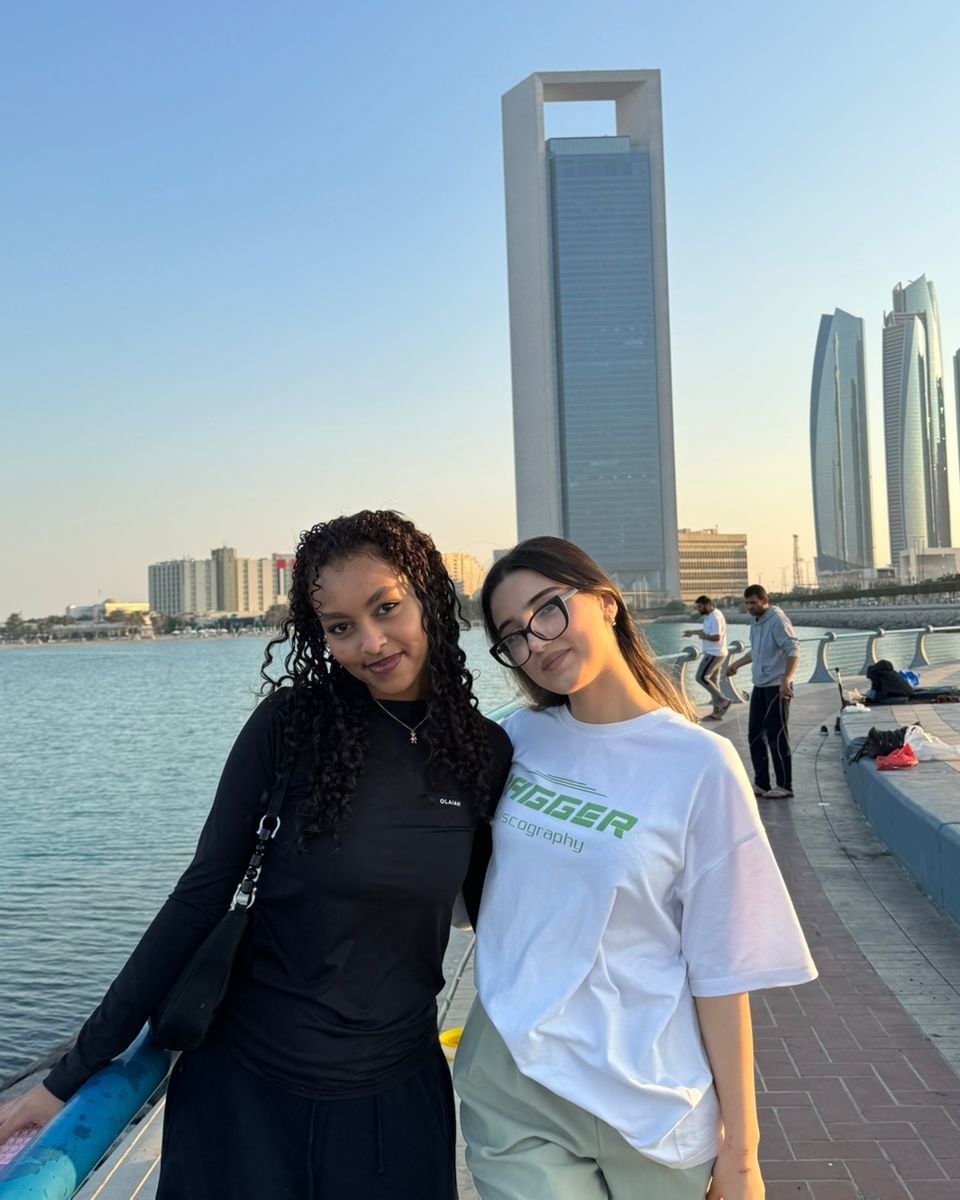 Helping students feel at home in Abu Dhabi 🌍

IFG Abu Dhabi students explore their new city through organised tours, cultural events and time spent together outside campus, a great way to settle in and build friendships.

#IFGPathway #IFGAbuDhabi #StudentLife