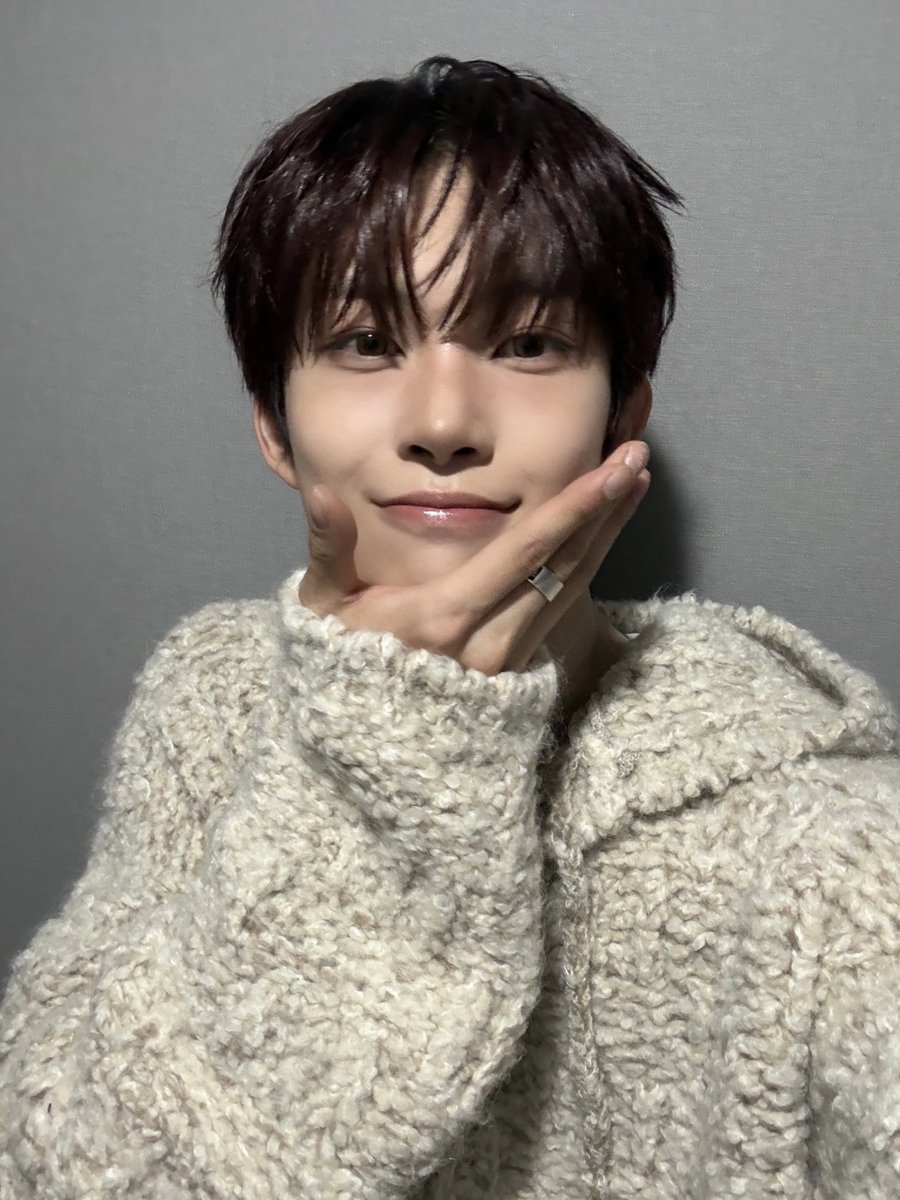 ALD1_official's tweet image. 건쫀쿠 도착

#ALPHADRIVEONE #ALD1
#알파드라이브원
#GEONWOO #건우