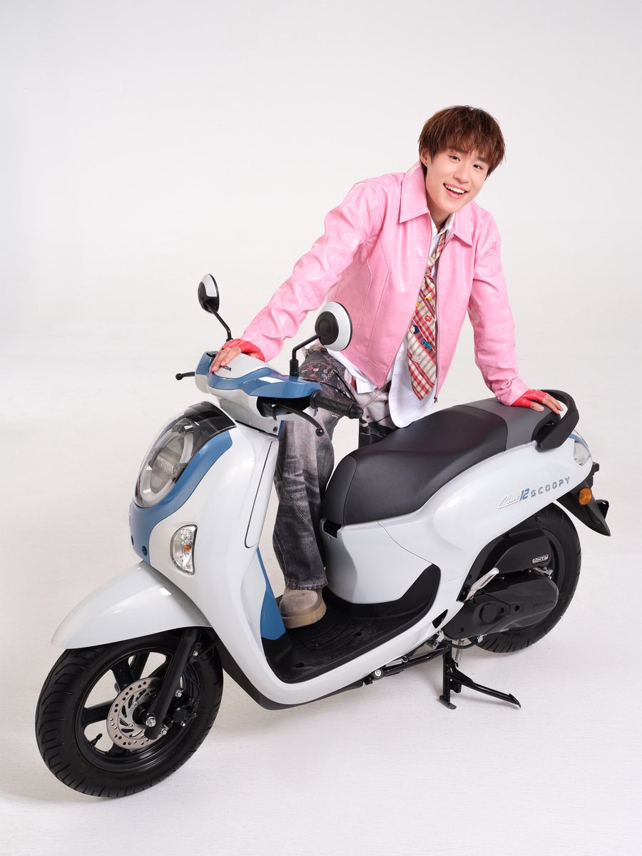 LYKNofficial's tweet image. #ScoopyGang #ScoopylconicGang 
#LYKN #แก๊งเจนใหม่ไปให้สุดเทรนด์ #NewHondaSCOOPY  
#HondaMotorcycleThailand