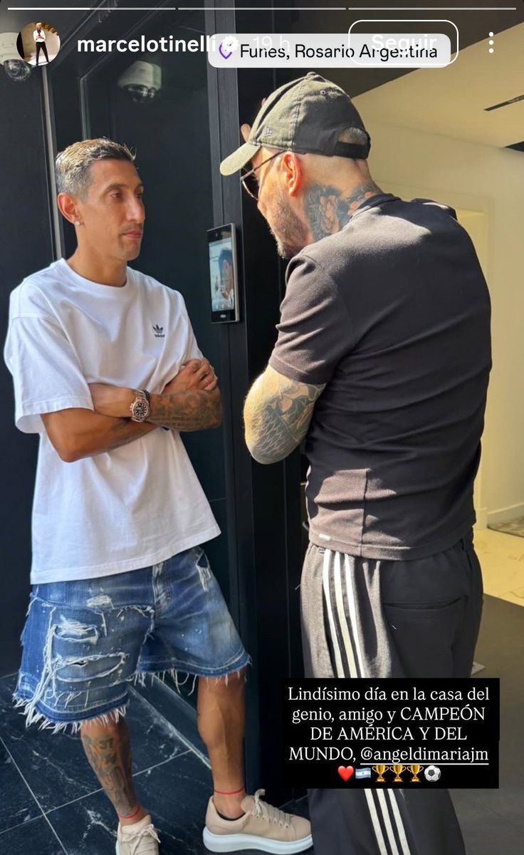 Sabe que ya no tendra más la ayuda de papi Toviggino ya que esta escondido de la federal y la B lo espera antes de la descracia se baja del barco . Le está preguntando cuando vuelve el bailando para participar con su mujer