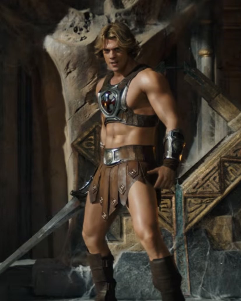 nacaomarvell's tweet image. Homem com pouca roupa, bombado, suado, tanquinho e de sainha do jeito que as gays gostam

AMOOOOOOO