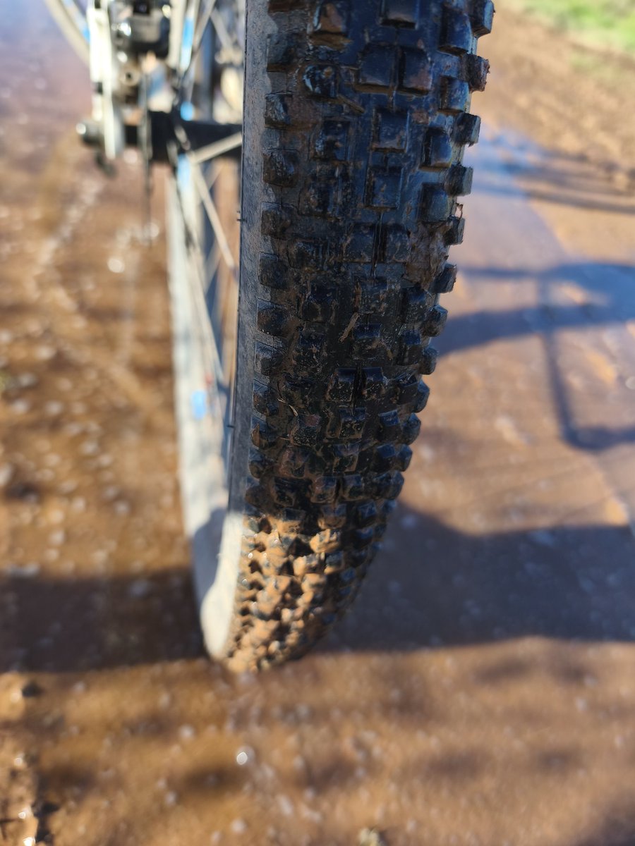 Uuuu viva el barro, madre mía como me voy a poner hoy 🙈🙉🙊