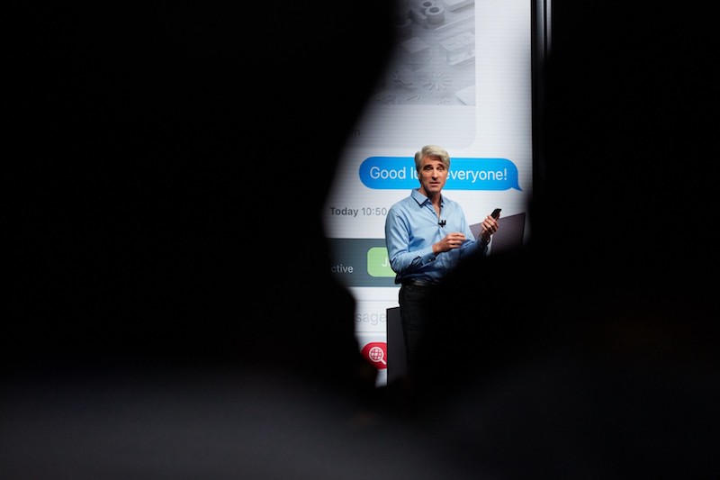 Report: Apple's New AI Strategy Firms Up Under Craig Federighi macrumors.com/2026/01/22/new…