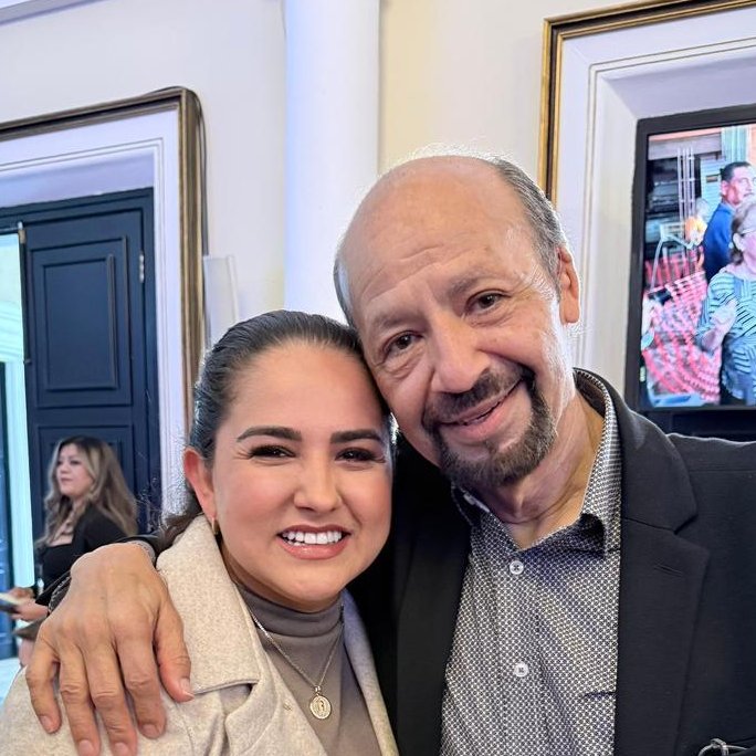 CelidaLopezc's tweet image. Fue un honor asistir a la presentación del Marco de Financiamientos e Inversiones Públicas Sostenibles del Estado de Sonora y a la instalación del Comité de Inversiones, acciones encabezadas por nuestro gobernador Alfonso Durazo para fortalecer la planeación financiera y el…