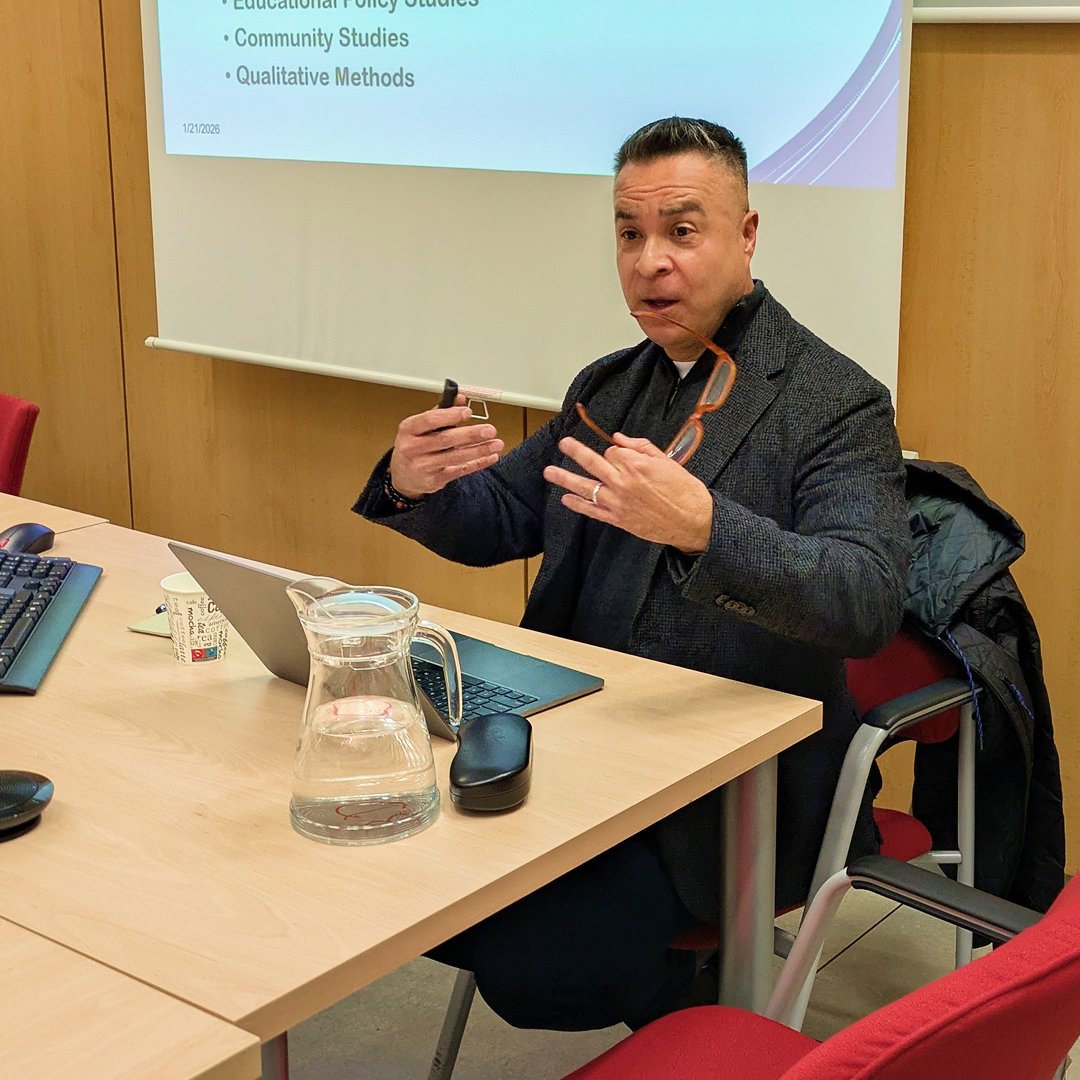 IPP_CSIC's tweet photo. Ayer fue un placer recibir a Gilberto Conchas, profesor de la @PSU_CollegeOfEd, en la sesión inaugural de nuestra nueva temporada de seminarios.

Aquí os dejamos la grabación completa de la charla:

https://t.co/RQkfEPCD3s https://t.co/WLH0ndaATK