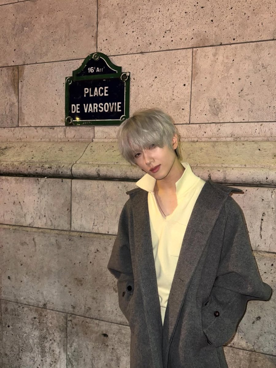 jilepatk's tweet image. แอบขำ เหมือนรู้อยู่แล้วว่ารูปที่เอาลงแอคอฟชน่าจะไม่ดี ก็เลยคัดรูปใหม่มาลงแอคตัวเองแบบรวดเร็ว 555556556 เก่งจังเลยจีซอง ทำดีมาก เอาไปหนึ่งแพด ♡ 🫳🏼👼🏻