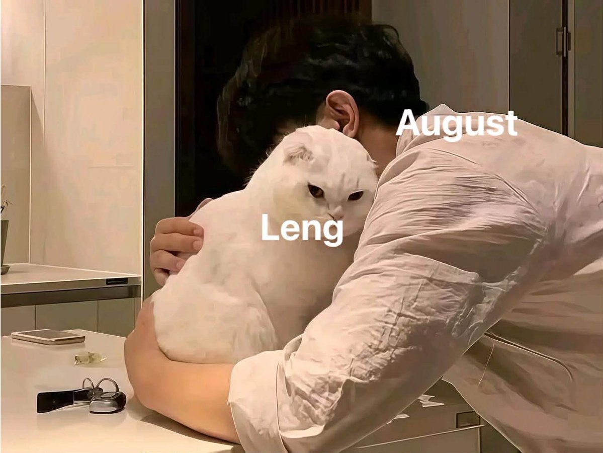 MeMe843671's tweet image. Dady and  baby 💫

#Augustleng 
#LengThanaphon