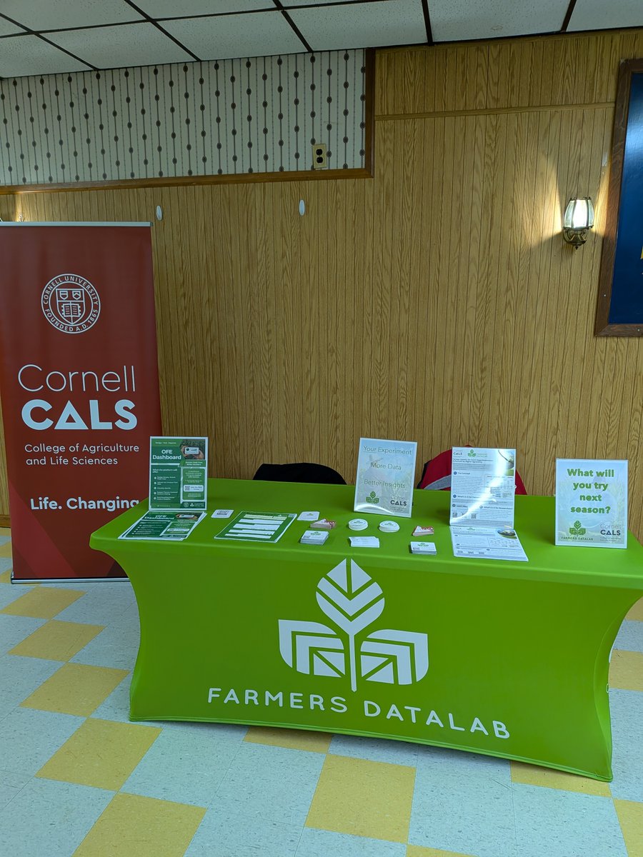 FarmersDataLab's tweet image. A busy week of extension events! Stop by and see us at the @SCNYDFC Winter Crop Meetings in Auburn and Dryden.
