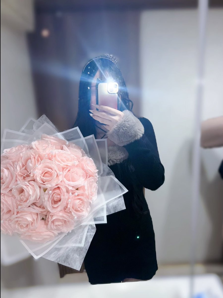 宇宙人の笑顔 tweet media