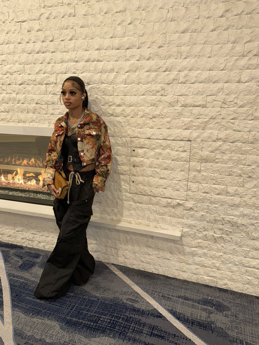 CeoticDxll's tweet photo. 33 looks good on me 👽🥰 https://t.co/vg7qTjqbAc