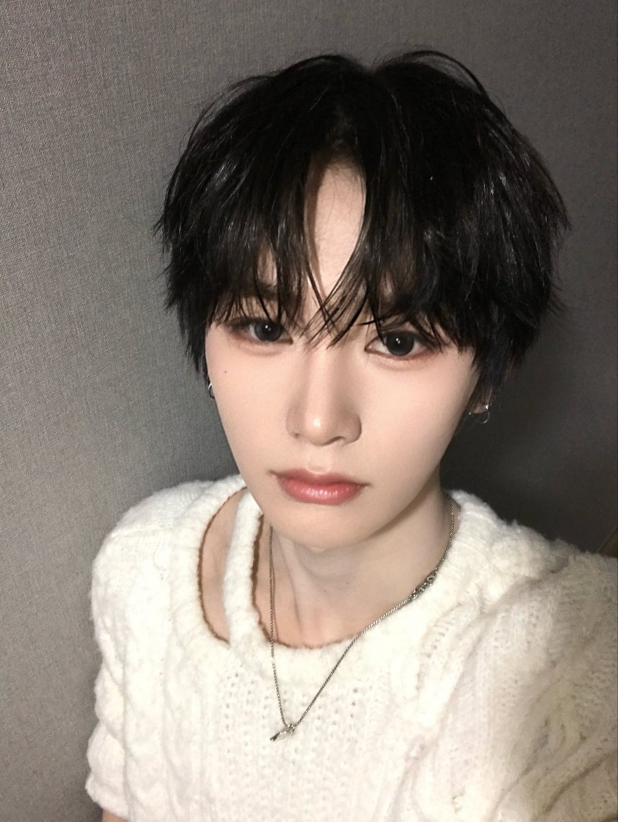 anxntaku's tweet image. 260123 알디원 플챗 포스트 #안신

ALLYZ 오늘도 수고 많으셨습니다! 우리 내일 봐요!!!❤️❤️❤️ 일찍 쉬세요~晚安宝宝～