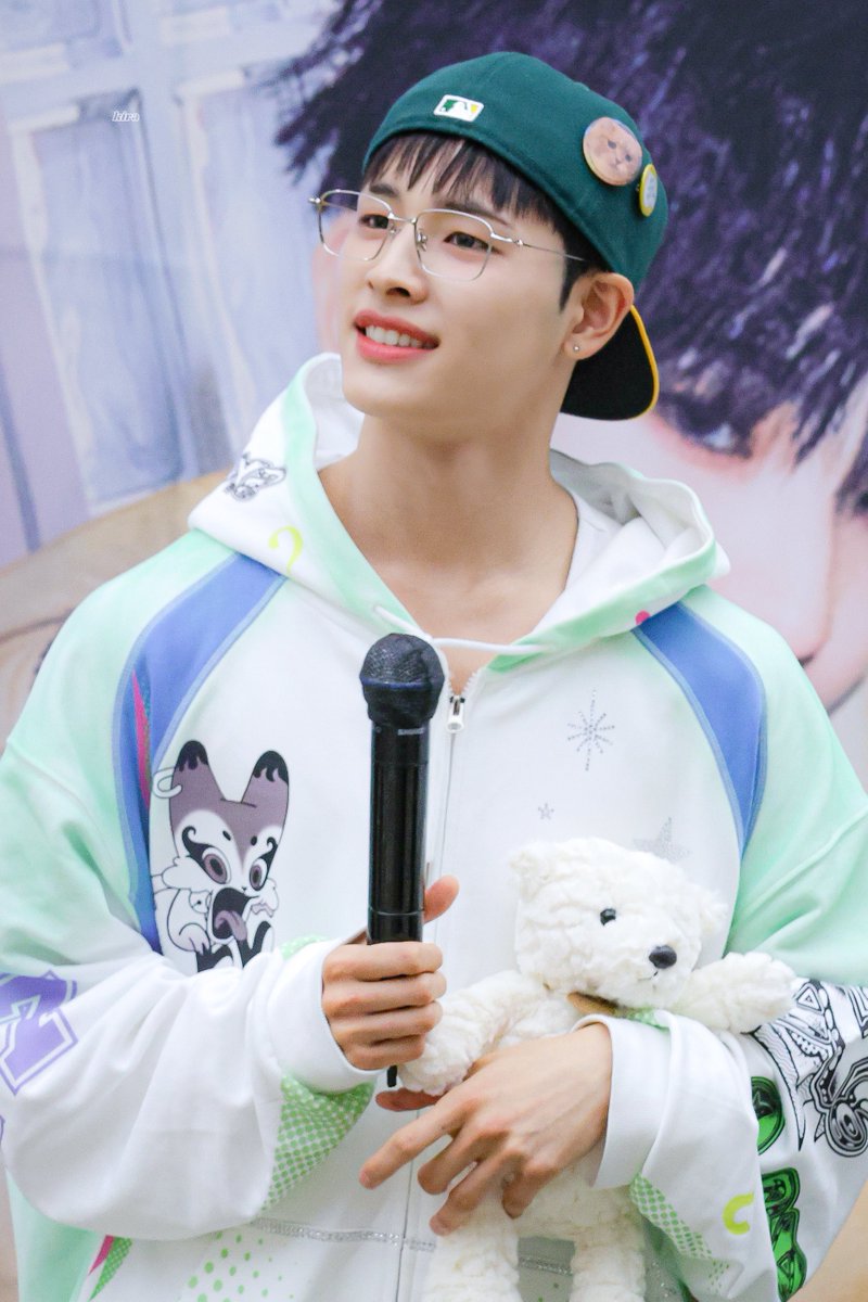 yukirakira920's tweet image. 하루~20대의 첫 생일을 진심으로 축하해🐻‍❄️🎂

#Happy_HARU_Day
#나의하루_생일축하해
#HaruBearDay