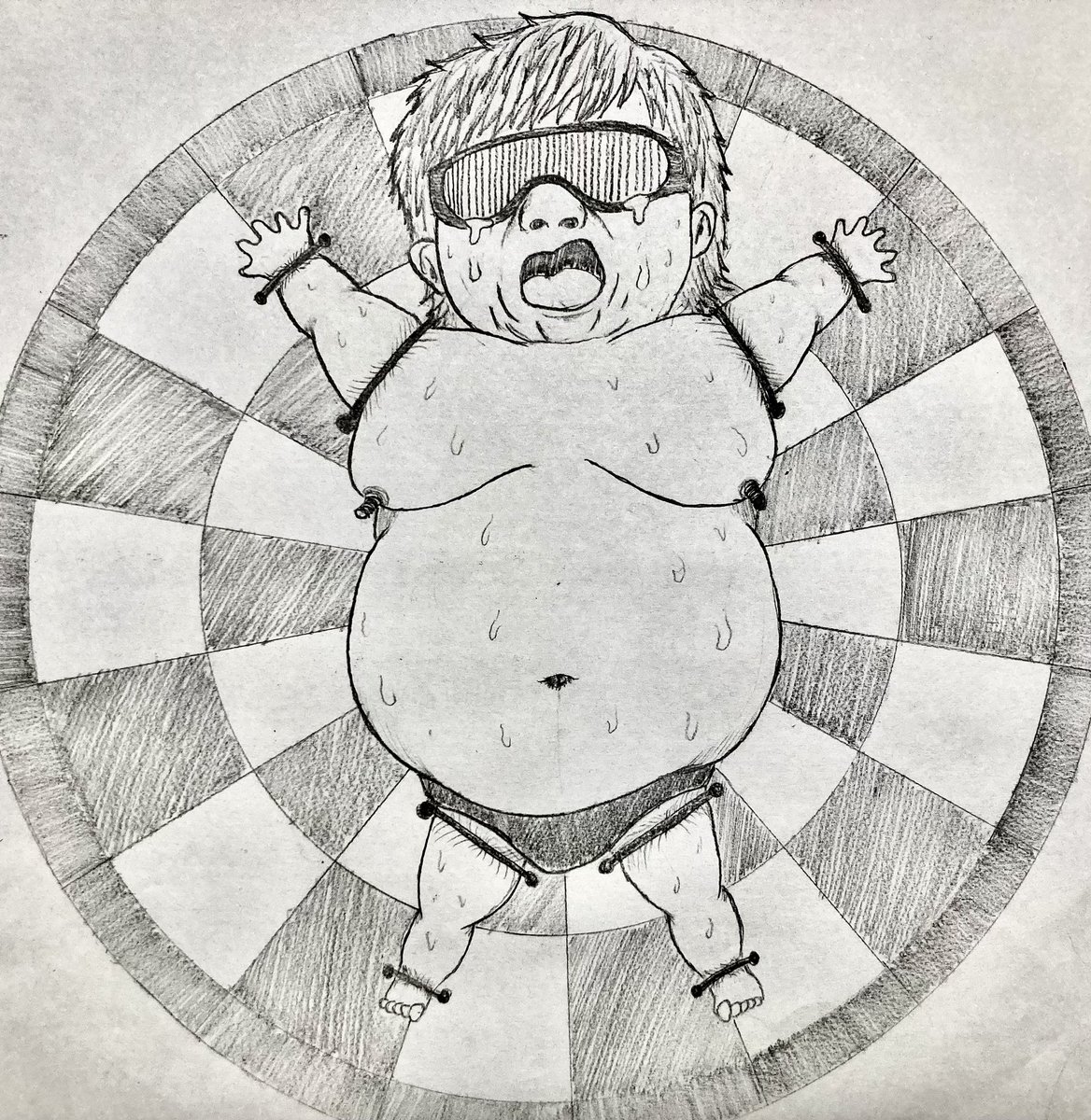 ダーツの的にされる馬鹿乳首の幼体