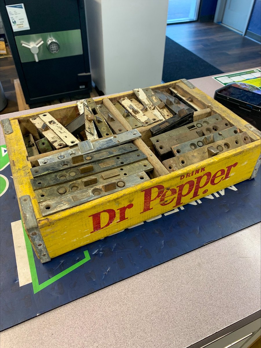 KeyMinneapolis's tweet photo. A local contractor had retired and was cleaning out his basement. He had heard we could make use of old locks, so he brought us his whole collection! We're always happy to accept door hardware donations so keep us in mind before you throw out that old lock! https://t.co/8OJwEAxaX3