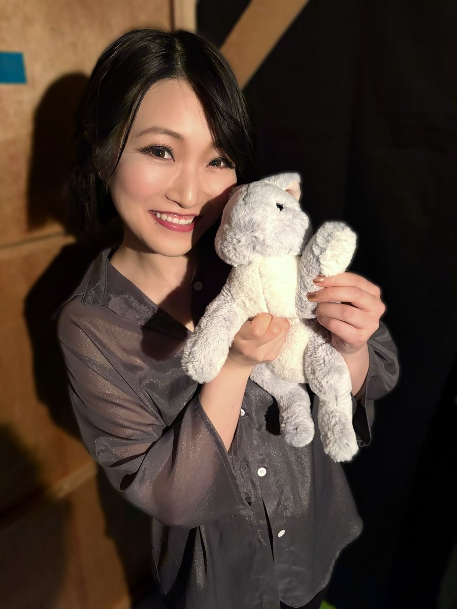 石川里奈 𝑅𝑖𝑛𝑎 𝐼𝑠ℎ𝑖𝑘𝑎𝑤𝑎 tweet media
