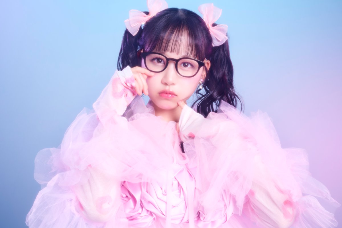 おはよー💭 かれんのメガネ見た？🤓🎀♡