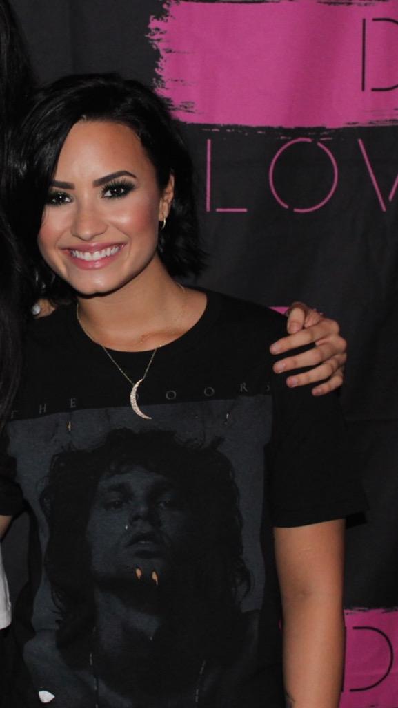 demisgallery's tweet image. demi lovato, 2014.