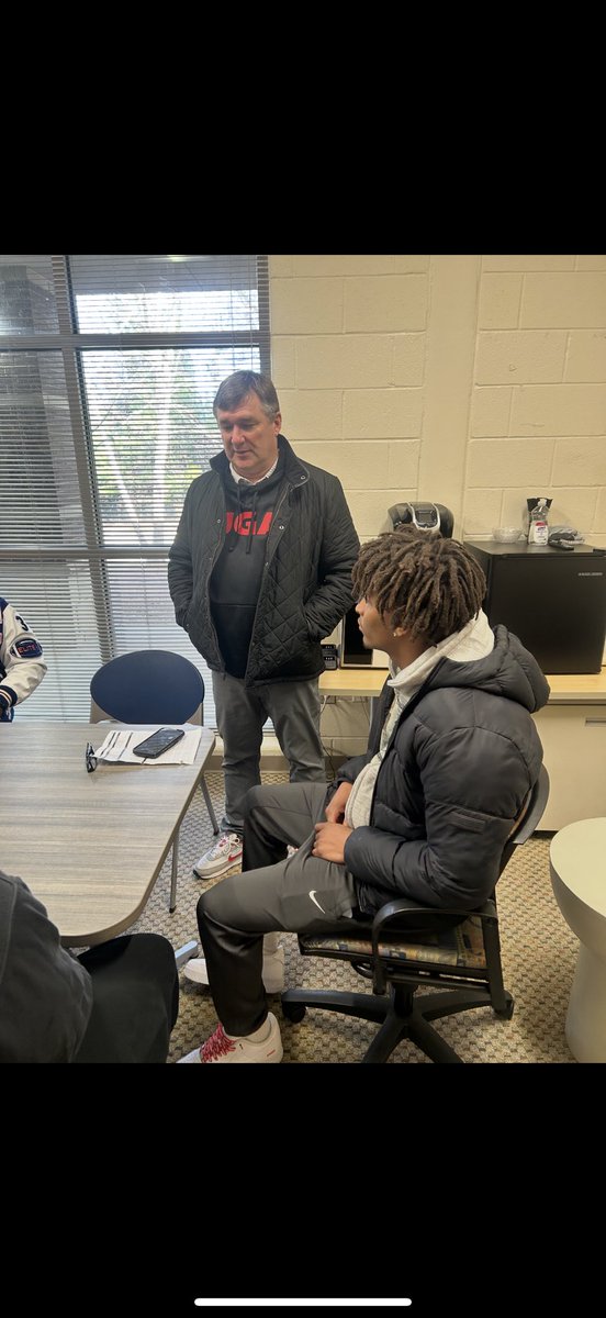 Coach Bryant Thomas tweet media