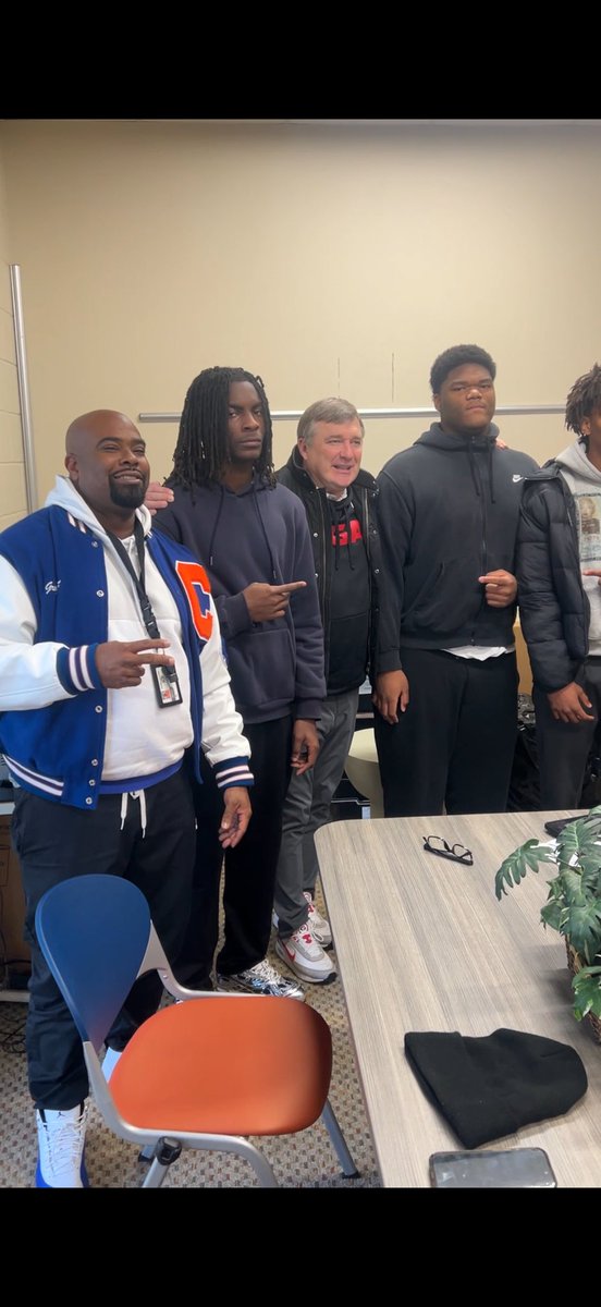 Coach Bryant Thomas tweet media