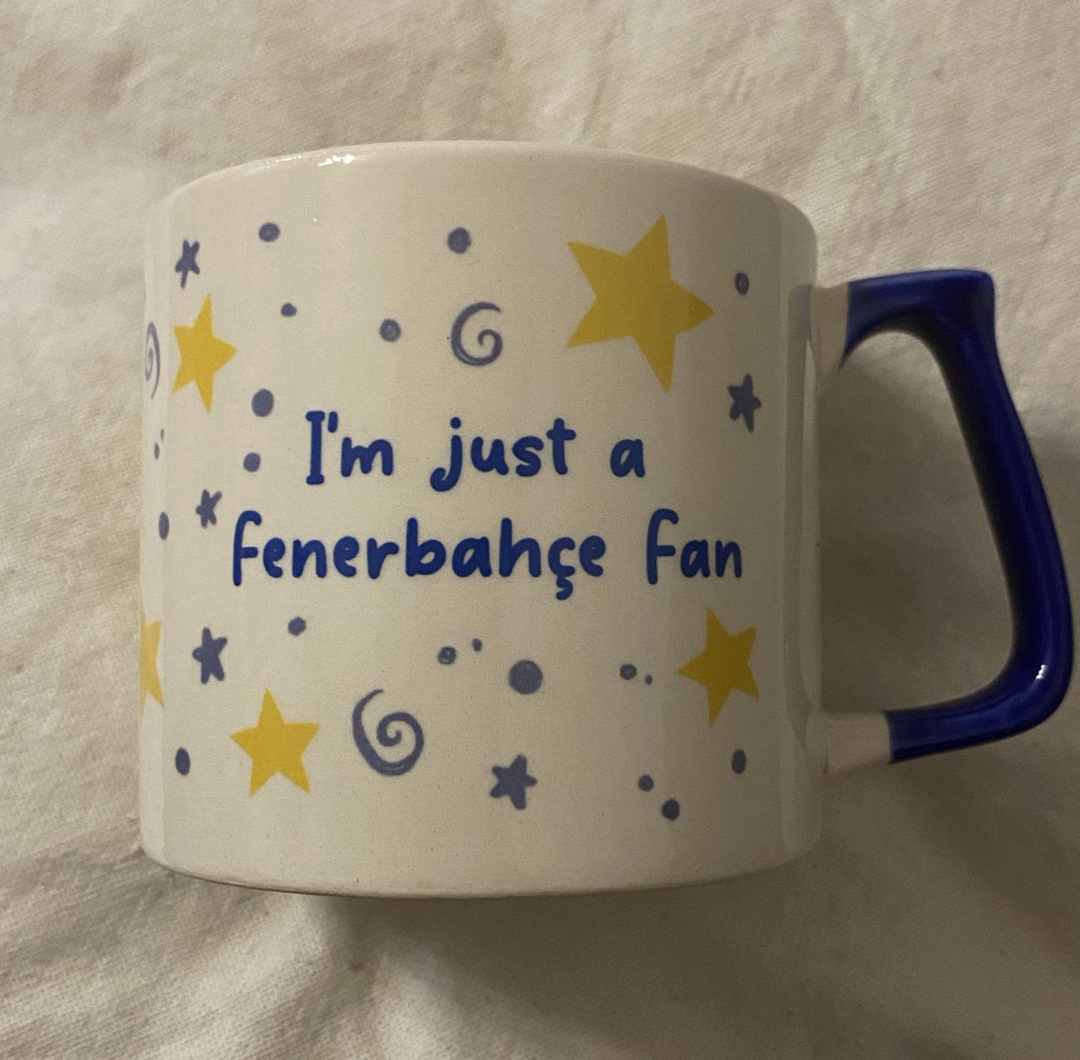 ayusernameiste's tweet image. dünyanın en güzel kupası hem de hediye aglıyorummm😭🤍