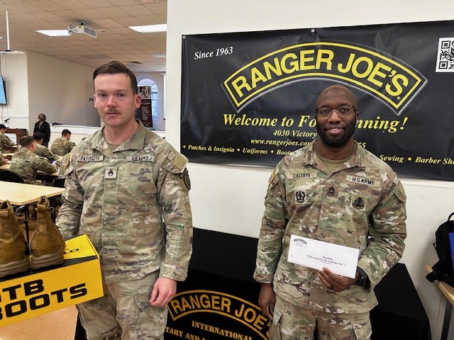 rangerjoes's tweet photo. Congrats to this weeks Fort Benning Newcomers Briefing Ranger Joe's Raffle and Boot Giveaway. One NCO received a pair of OTB Carbon 8 Boots and the other NCO received a Ranger Joe's Gift Card.

Serving Soldiers since 1963, Ranger Joe's is taking care of our nations best! https://t.co/CLfDRs6w1C